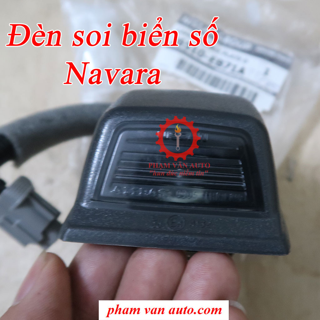 Đèn soi biển số Nissan Navara 26510EB71A hàng xịn giá rẻ nhất