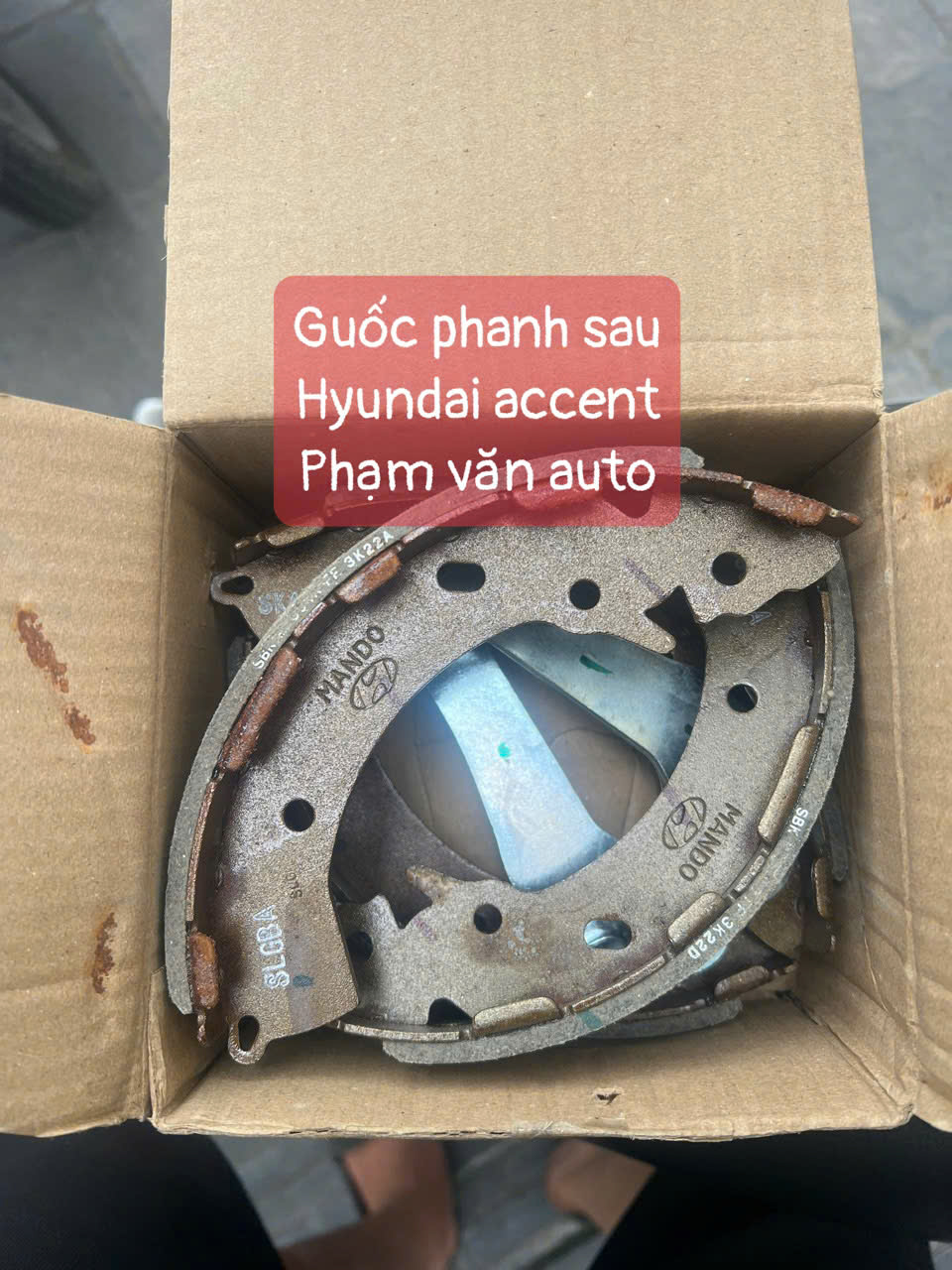 Guốc phanh sau Hyundai Accent 58350H6A00 hàng chính hãng giá tốt Phạm Văn auto