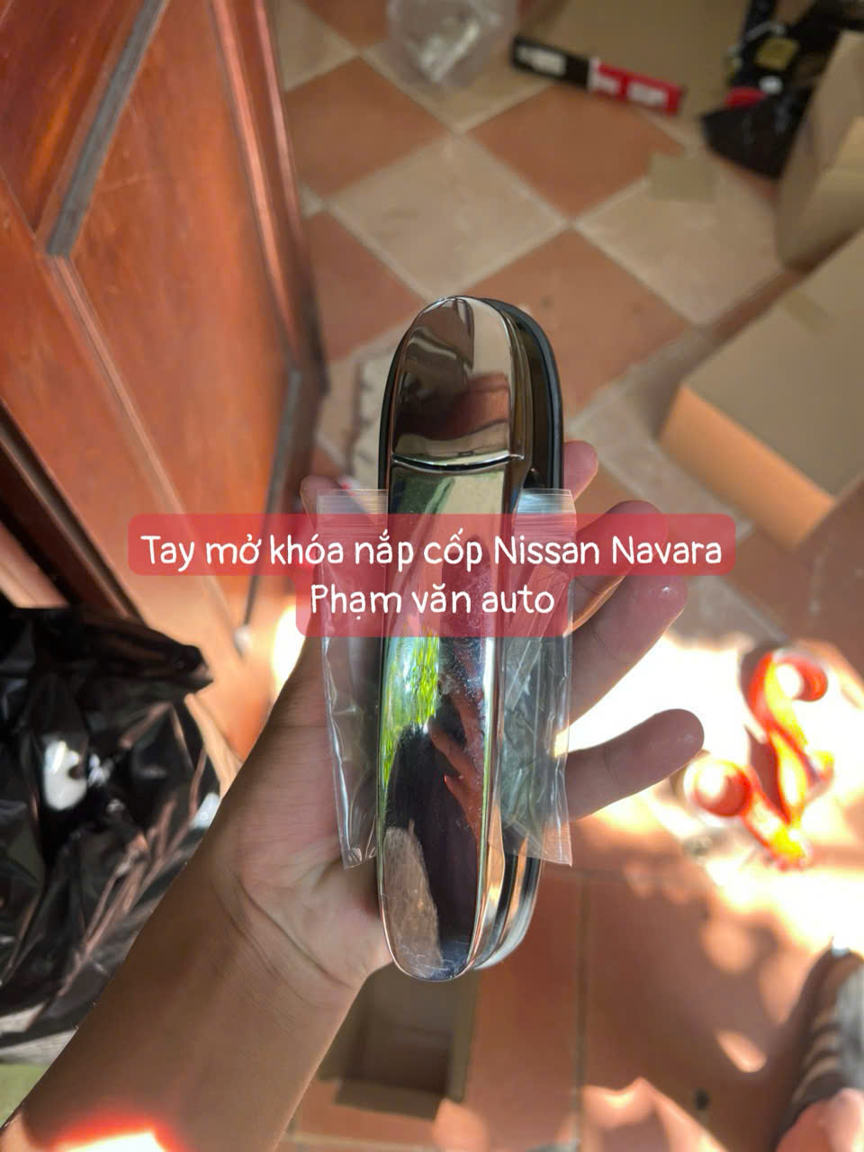Tay Mở Khóa Nắp Cốp Nissan Navara Hàng Xịn Giá Tốt Phạm Văn Auto